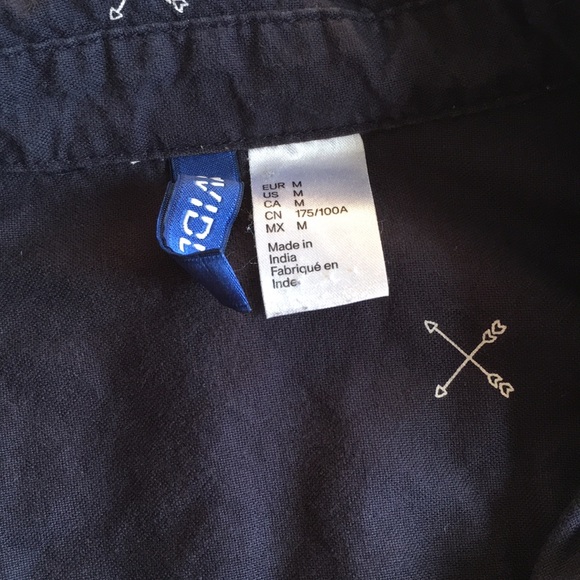 H&M Navy Nautical Shirt - Picture 2 of 3